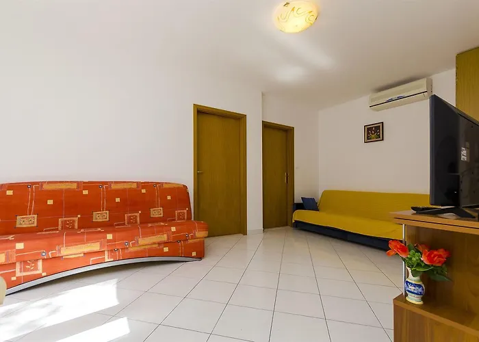 Apartments Krusica