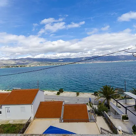 Apartments Krusica Trogir Exterior photo