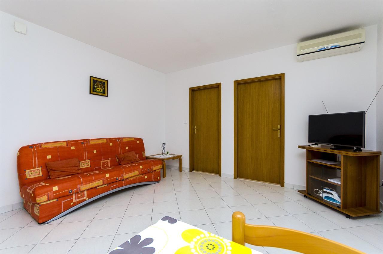 Krusica Apartment *