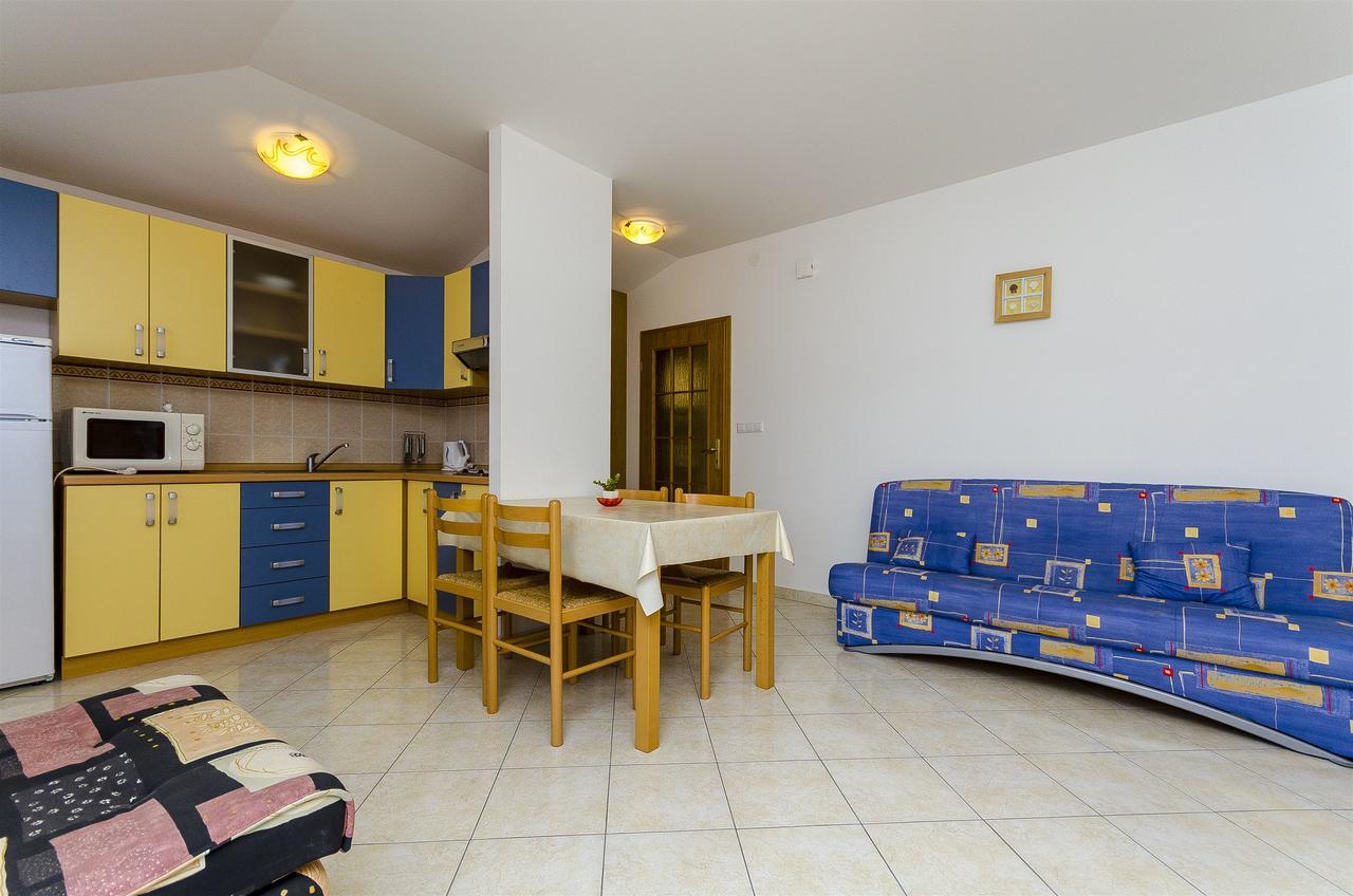 Krusica * Trogir